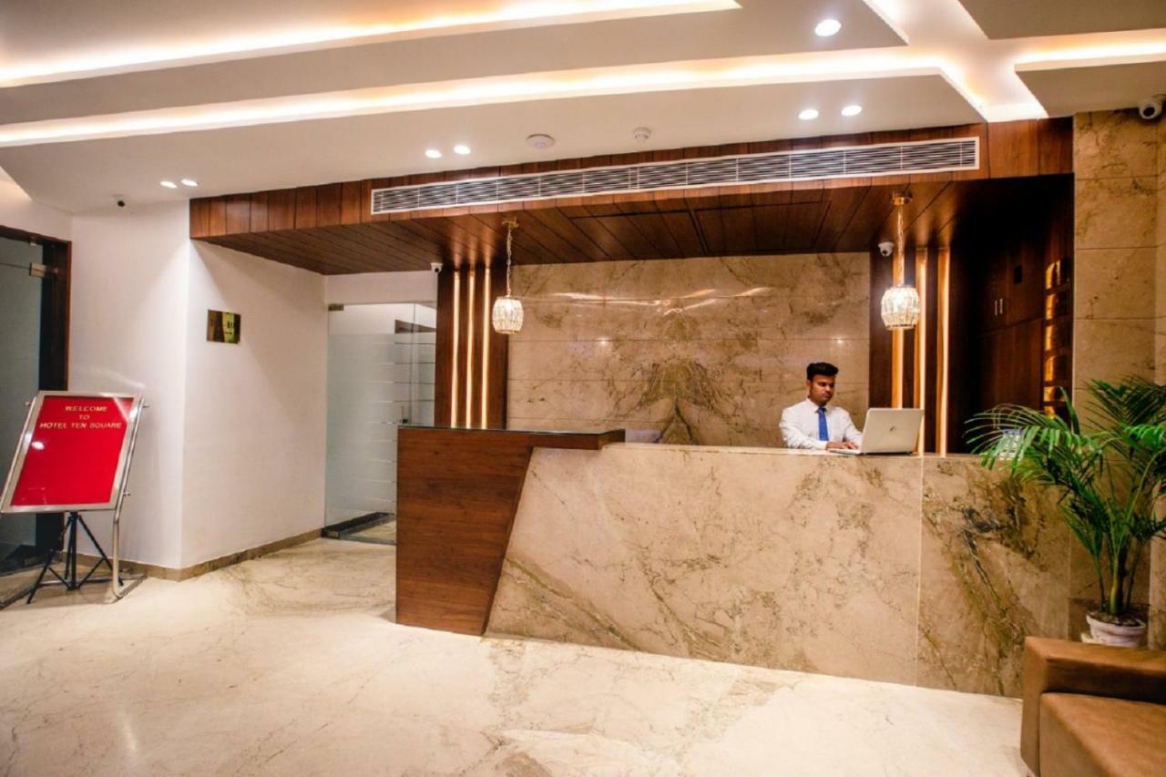 400 m2, 21 yatak odalı, 21 banyolu Müstakil Ev, Tajganj bölgesinde Agra  Dış mekan fotoğraf
